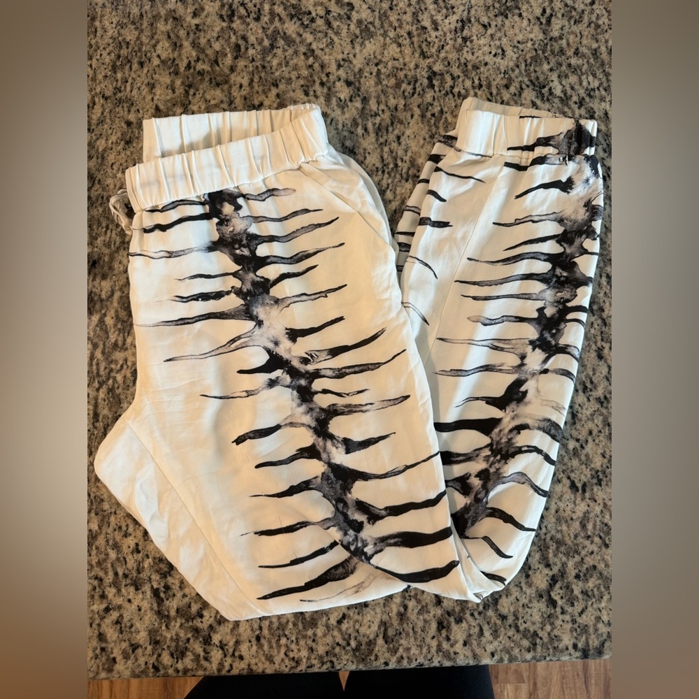 Stylish Black and White Kids Bottoms